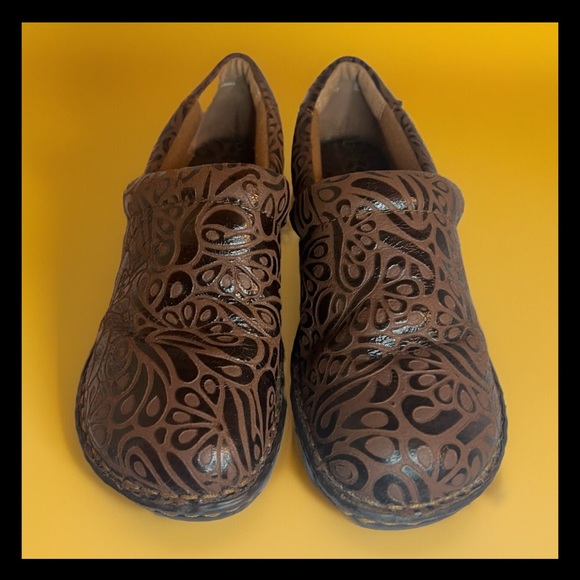 B.O.C. BORN Concept Women Brown Tooled Leather Comfort Nursing Clog...Sz 8.5 - Picture 5 of 14